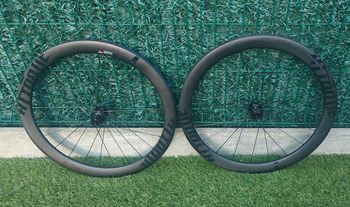 Attaque Carbon Wheels 2026 bike d'occasion