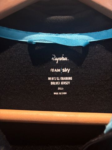 Used Rapha Team Sky Jersey bike — image 3 of 8