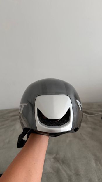 Używany MET Codatronca Helmet 2024 bike — zdjęcie 3 z 7
