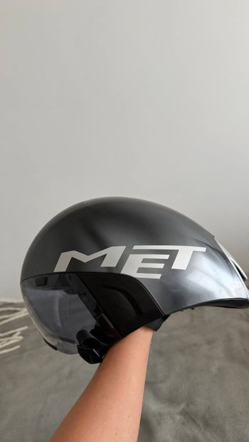 Używany MET Codatronca Helmet 2024 bike — zdjęcie 5 z 7