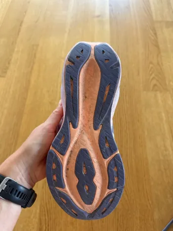 Gebrauchtes Asics Novablast bike — Bild 3 von 5