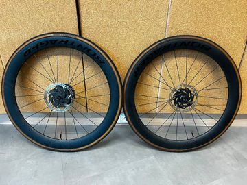 Tweedehands Bontrager Aeolus Pro 51 2022 bike — afbeelding 1 van 7