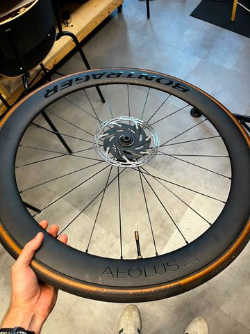Tweedehands Bontrager Aeolus Pro 51 2022 bike — afbeelding 7 van 7