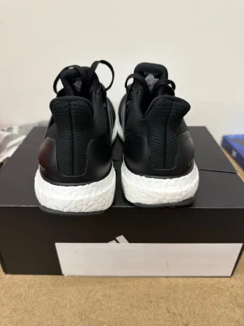 Gebrauchtes Adidas Ultraboost LTD bike — Bild 4 von 8