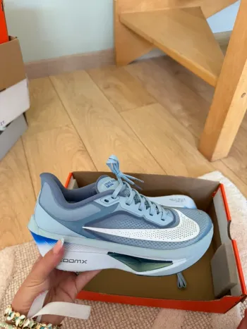 Brugt Nike Zoom Fly 6 bike — billede 2 af 10