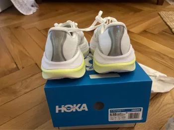 Hoka Skyward X2 bike d'occasion — image 6 sur 7