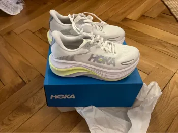 Hoka Skyward X2 bike d'occasion — image 2 sur 7