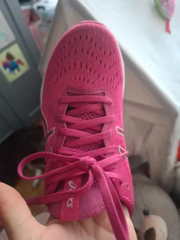Used Asics Running Shoes bike — image 7 of 11