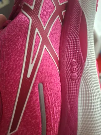 Used Asics Running Shoes bike — image 8 of 11