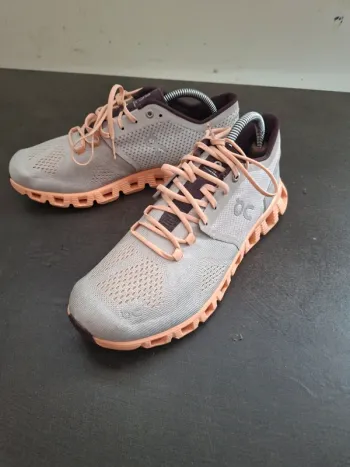 Gebrauchtes On Running Cloud bike — Bild 19 von 30