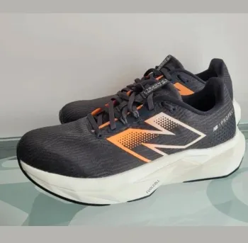 Gebrauchtes New Balance FuelCell Propel v5 bike