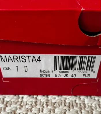 Used New Balance Arishi V4 Tiralux bike — image 8 of 8
