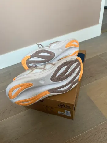 Używany Asics Gel Nimbus 29 bike — zdjęcie 4 z 6