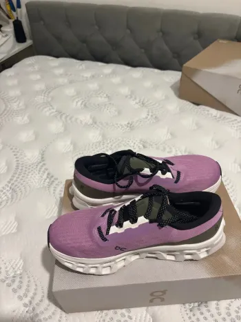 On Running Shoes Violet bike usato — immagine 4 di 4