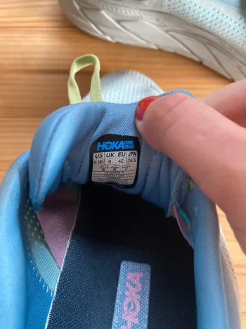 Hoka Arahi 7 bike d'occasion — image 4 sur 5