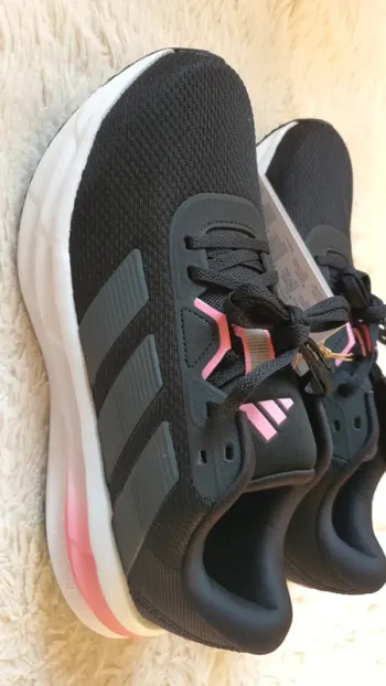 Used Adidas Running noir/rose bike
