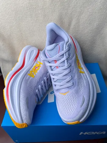 Used Hoka Chaussures bike — image 2 of 11