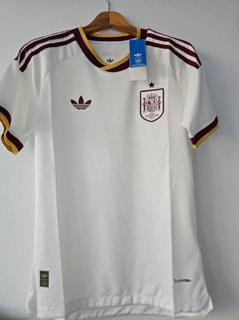 Used Adidas T-Shirts bike