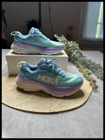 Hoka Bondi 8 bike d'occasion