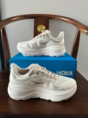 Hoka Bondi 9 bike d'occasion — image 4 sur 7