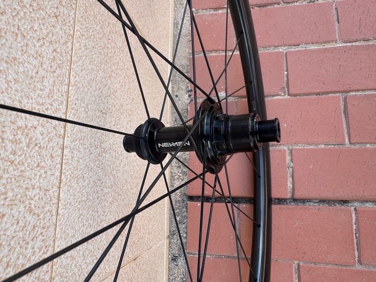 Brugt Newmen Advanced G.34 Wheelset 2025 bike — billede 7 af 8