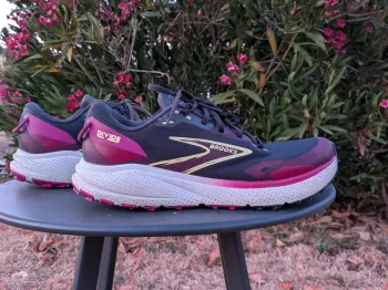 Used Brooks Running shoes size 42 bike — image 6 of 7