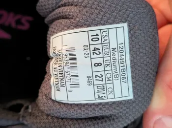 Used Brooks Running shoes size 42 bike — image 7 of 7