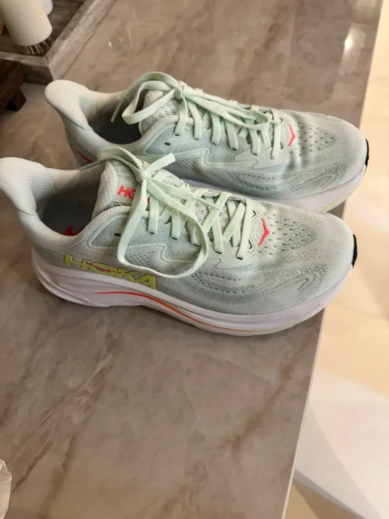 Käytetty Hoka hardloopschoenen bike — kuva 2 / 5