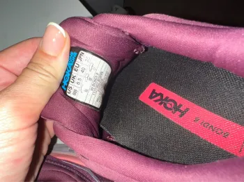 Rose Hoka Running Shoes bike d'occasion — image 3 sur 7