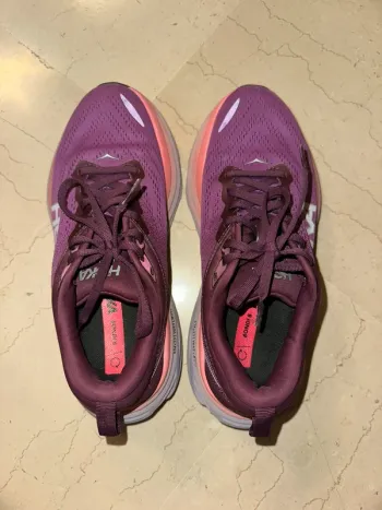 Rose Hoka Running Shoes bike d'occasion — image 4 sur 7