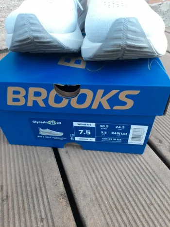 Used Brooks Glycerin GTS 23 bike — image 4 of 5
