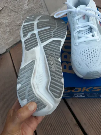 Used Brooks Glycerin GTS 23 bike — image 5 of 5