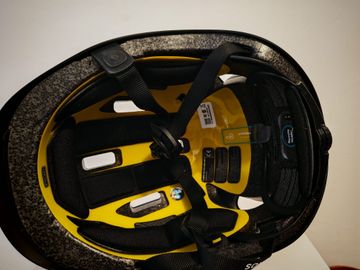 Used LUMOS Matrix MIPS Helmet bike — image 4 of 5