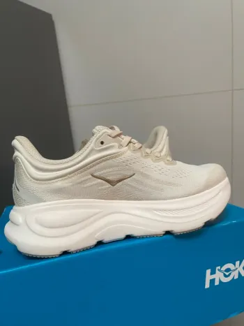 Hoka Bondi 9 bike d'occasion — image 5 sur 11