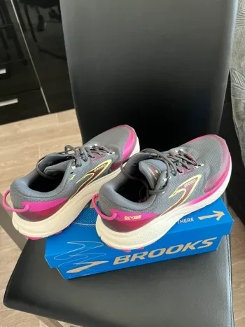 Used Brooks Divide 6 bike — image 4 of 7