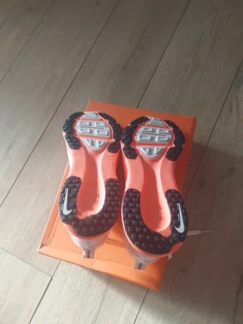 Brugt Nike Shoes bike — billede 10 af 11