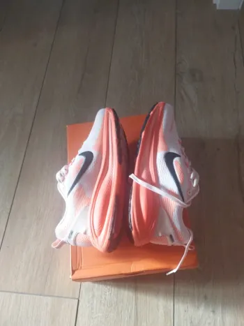 Brugt Nike Shoes bike — billede 8 af 11