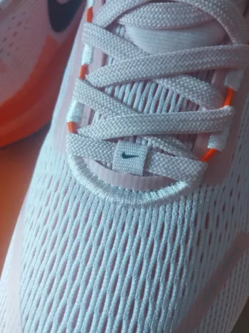 Brugt Nike Shoes bike — billede 4 af 11