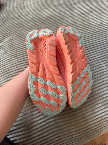 Hoka Rincon 3 bike d'occasion — image 3 sur 5