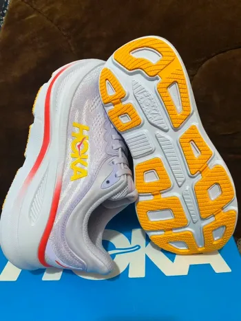 Gebrauchtes Hoka Shoes bike — Bild 7 von 8