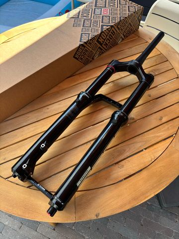 Brugt RockShox ZEB Ultimate 2026 bike — billede 3 af 6