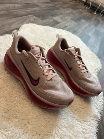 Brugt Nike Vomero Plus 40 bike — billede 4 af 5