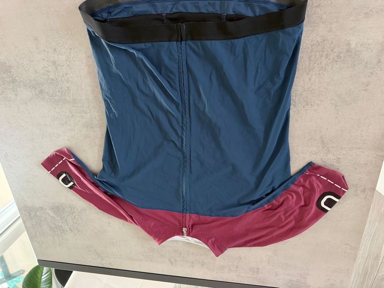 Gebrauchtes Dotout Jersey 2021 bike — Bild 2 von 2