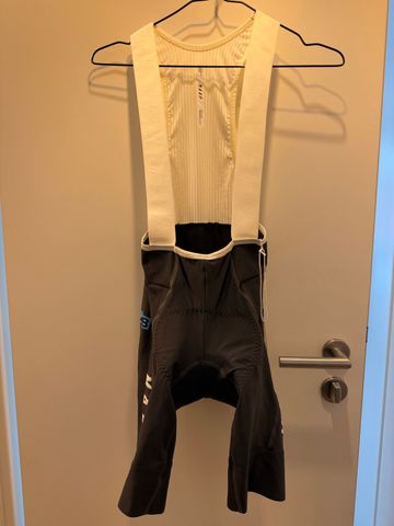 Used MAAP Team Bib Evo LaB bike — image 1 of 12