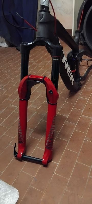Used RockShox Fork 2022 bike — image 4 of 4