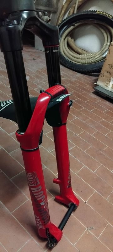 Used RockShox Fork 2022 bike — image 2 of 4