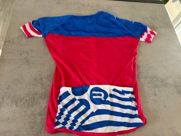 Used Finis Jersey 2023 bike — image 2 of 2
