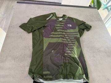 Used Finis Jersey 2023 bike — image 1 of 2