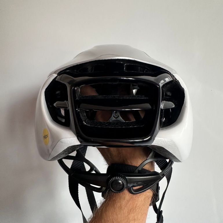 Brugt MET Manta MIPS Helmet bike — billede 5 af 11