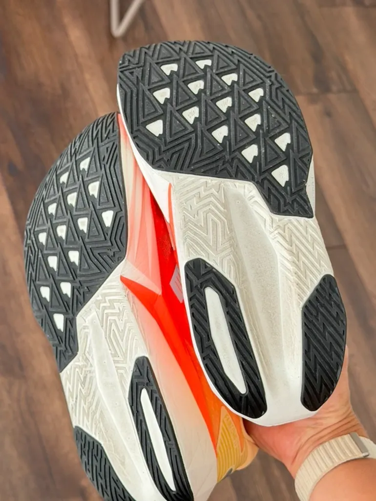 Gebrauchtes New Balance FuelCell bike — Bild 5 von 5